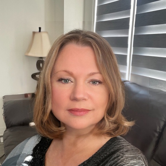 Meet your Posher, Laureen - Picture 4 of 9